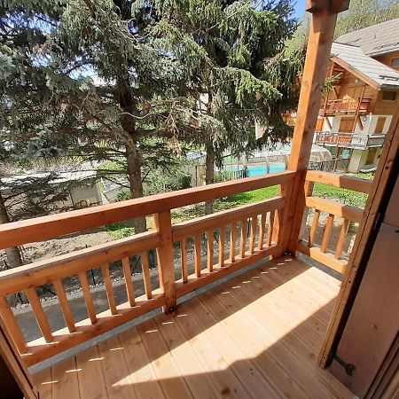 Superbe Appartement T3 4 Etoiles Terrasse Acces Spa Saint-Chaffrey Luaran gambar