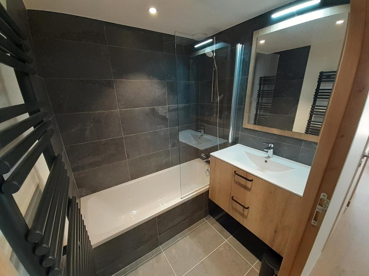 Superbe Appartement T3 4 Etoiles Terrasse Acces Spa Saint-Chaffrey Luaran gambar