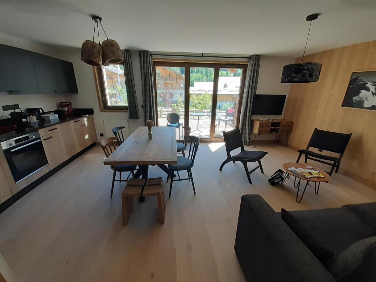 Superbe Appartement T3 4 Etoiles Terrasse Acces Spa Saint-Chaffrey Luaran gambar